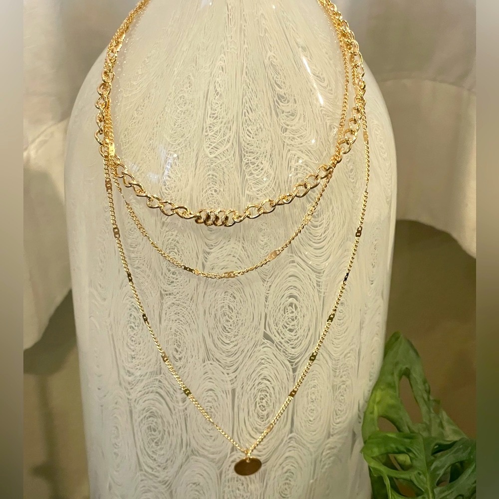 Womens 3 piece layered necklaces